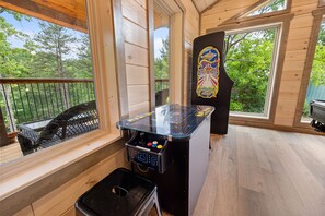 Game room - 3 levels of Luxury*Modern*Private Pool*Stunning Views (SEVIERVILLE)