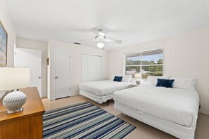 2 habitaciones, cuna de viaje, wifi gratis y ropa de cama 