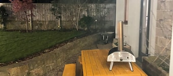 Spacious 5 Bedroom. Pet-Friendly Self Catering Cottage in Findhorn.