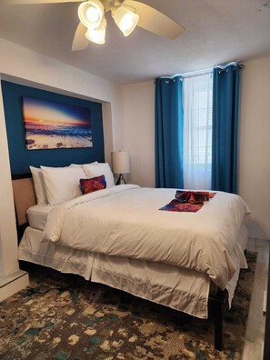 1 habitación, tabla de planchar con plancha, wifi y ropa de cama