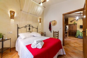 3 dormitoris, wifi gratuïta i roba de llit 