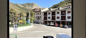 Appartamento 'Bardonecchia' con balcone e Wi-Fi
