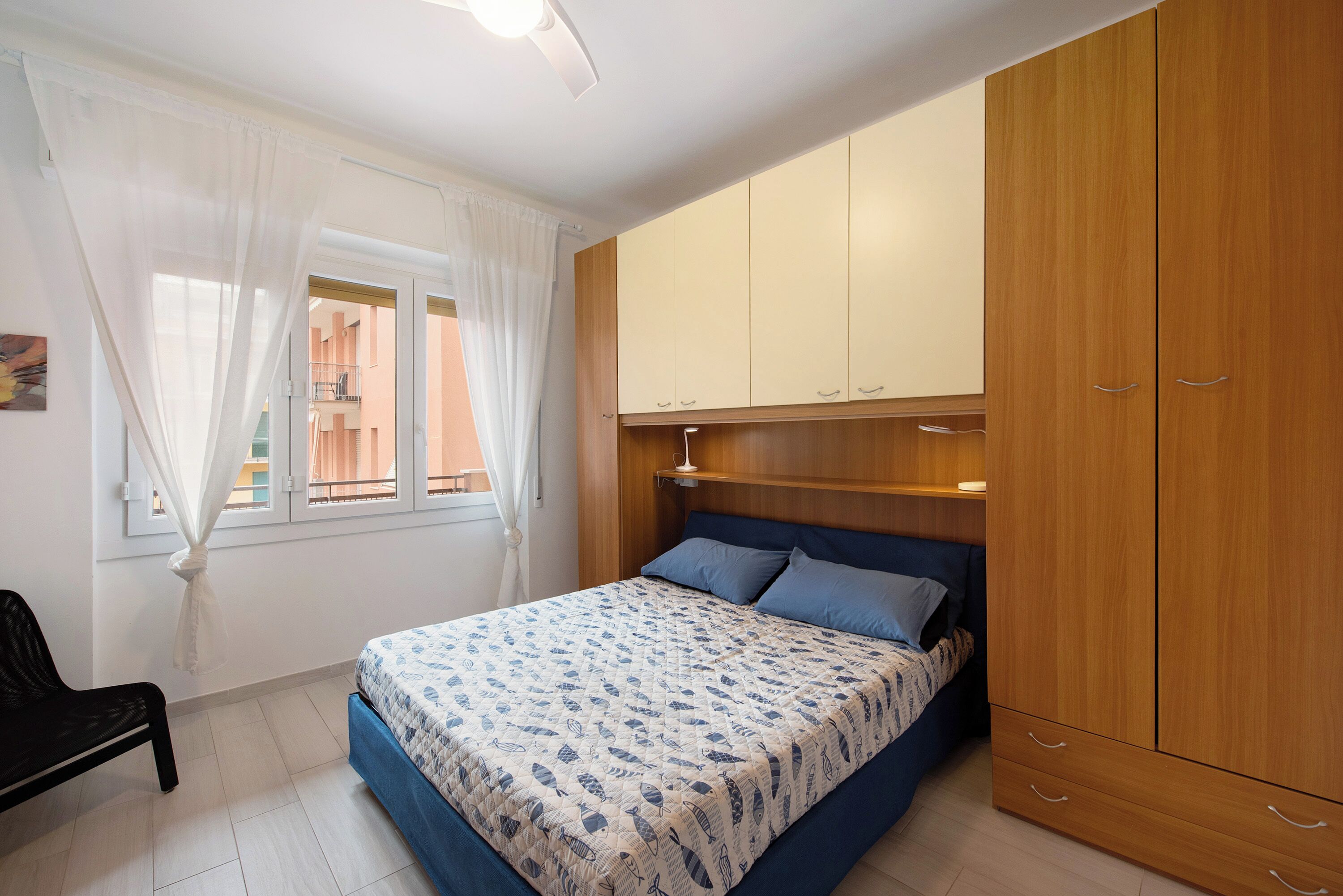 1 camera, ferro/asse da stiro, Wi-Fi, lenzuola