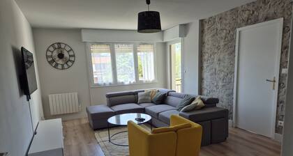 Appartement spacieux avec balcon