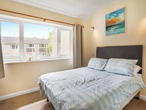 2 bedrooms, bed sheets - Manor Haven - Atlantic Reach (St Columb Major)