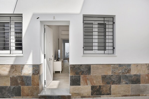 Interior - Apartment 'Apartamento Guzmán A' with Private Terrace, Wi-Fi and Air Conditioning (Barbate)