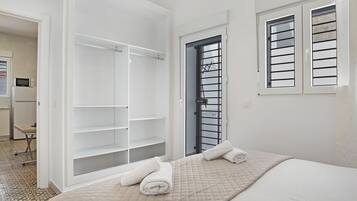 1 Schlafzimmer, BĂŒgeleisen/BĂŒgelbrett, kostenloses WLAN, BettwĂ€sche