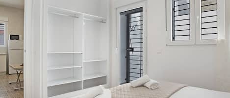 1 camera, ferro/asse da stiro, Wi-Fi gratuito, lenzuola