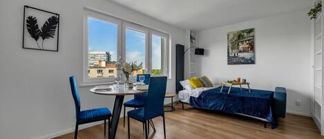 تناول الطعام