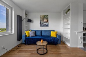 Smart TV - Warsaw Wola Studio - 9th Floor, City View - by Rentujemy (Warszawa)