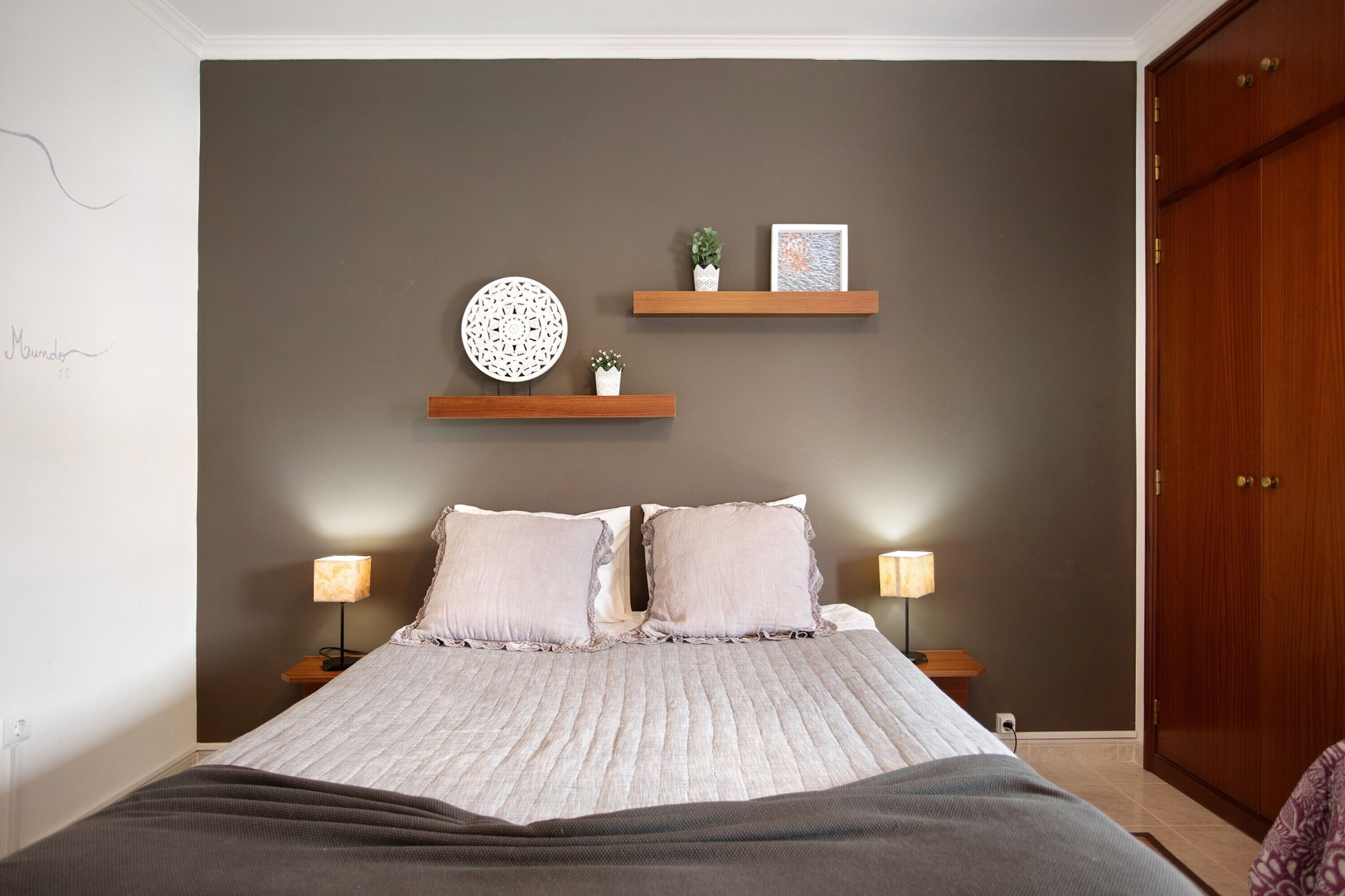 2 habitaciones, wifi gratis y ropa de cama 