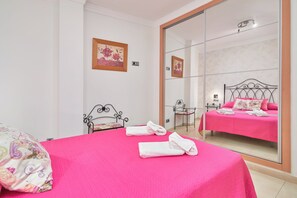 2 bedrooms, free WiFi, bed sheets