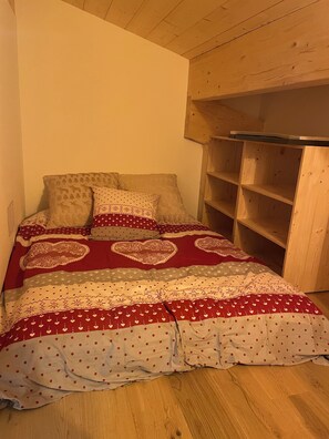 2 bedrooms, free WiFi, bed sheets - Appartement Neuf et Cosy Deux Chambres Dans Chalet de 2024 (La Giettaz)