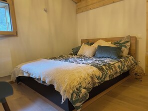 2 bedrooms, free WiFi, bed sheets - Appartement Neuf et Cosy Deux Chambres Dans Chalet de 2024 (La Giettaz)