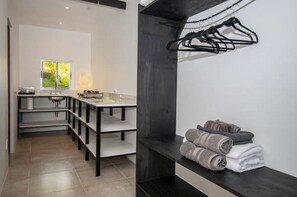 Interior - Casa Abundancia, Modern Retreat Paradise with Ocean View in Uvita (Provincia de Puntarenas)