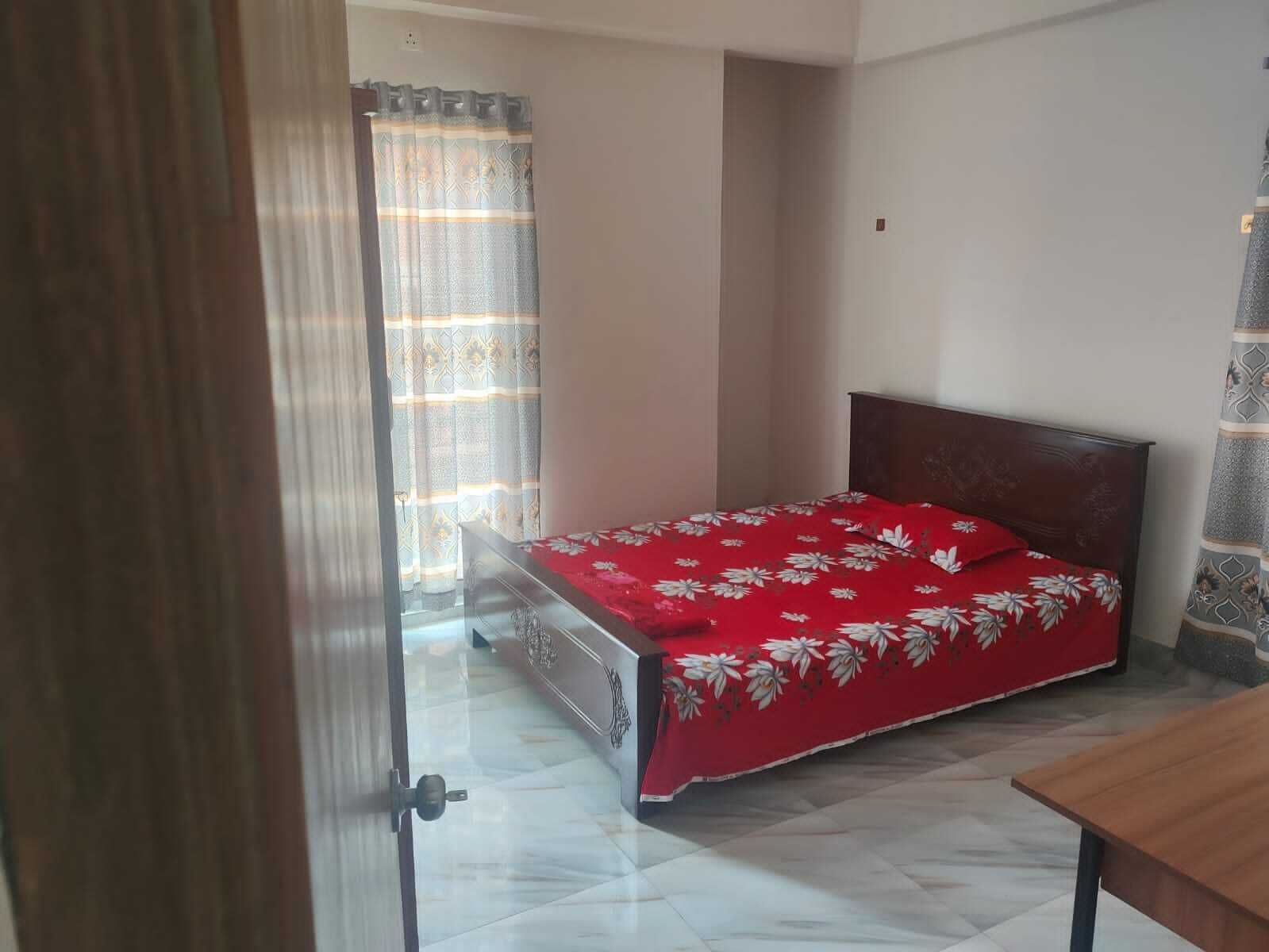 9 makuuhuonetta, silitysrauta/-lauta, Wi-Fi, vuodevaatteet