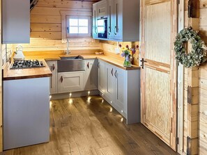 Private kitchen - 2 bedroom accommodation in Seascale, near Gosforth and Wasdale (Seascale, near Gosforth and Wasdale)