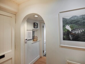 Interior - 1 bedroom accommodation in Aberlady, near Longniddry (Aberlady, near Longniddry)