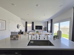Interior - 4BR/3.5BA House | Putting Green | Theatre Room | Private Entrance Guesthouse | (Las Vegas)