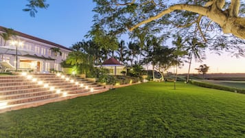 Jardines del alojamiento