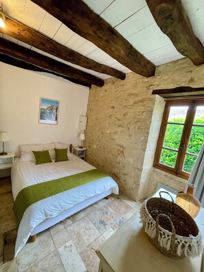 5 bedrooms, iron/ironing board, travel cot, free WiFi - Gîte 9 Personnes à 25km de Sarlat (Saint-Aubin-de-Nabirat)