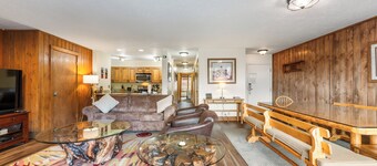Pines #2071 By Summit County Mountain Retreats