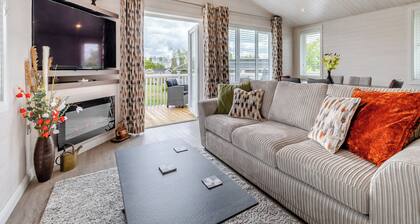 2 bedroom accommodation in Willington, near Derby