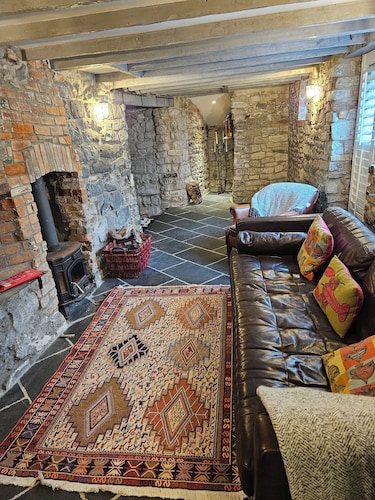 Set in the heart of Lyme Regis in the conservation area of the old town