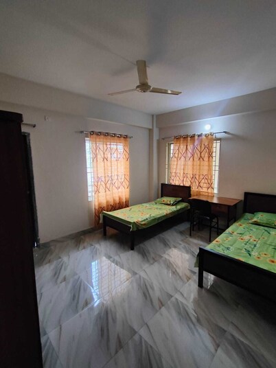 Mariners Guest House 