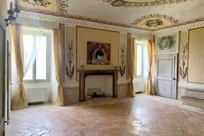 Interior - 4 Bedroom Private vacation home in Pievebovigliana (Pievebovigliana)