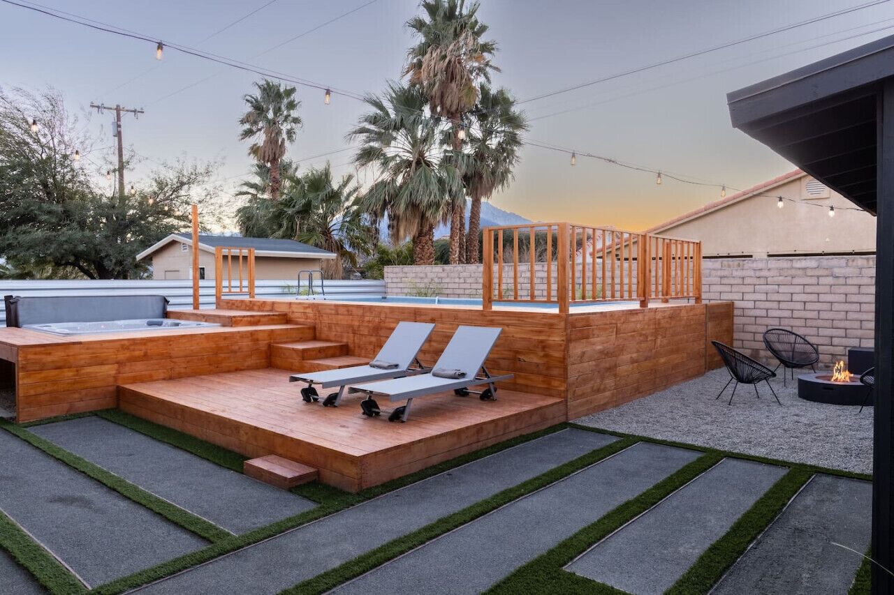Desert Bungalow by Rather Be Properties: Spa, Pool + Fire Pit