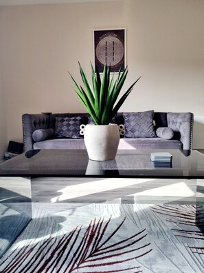 Interior - Brand new apartment + free parking near Manchester City Center and Old Trafford (Manchester)