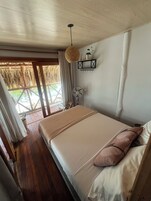 Habitación estándar doble, balcón, vistas al mar | Wifi gratis