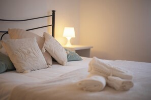 1 bedroom, WiFi, bed sheets - App.to Nespolo (Toscana)