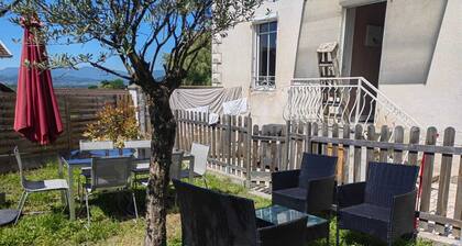 Bienvenue chez Nous en famille ou amis Maison Lumineuse Entre lac & Montagne