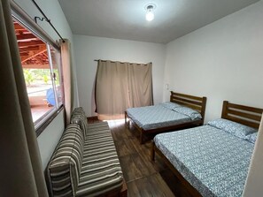 7 bedrooms, iron/ironing board, WiFi, bed sheets