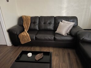 Smart-tv och eldstad
