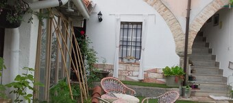 Stella's House Bed & Breakfast