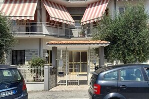 Exterior - SE093 - Senigallia, welcoming two-room apartment in a residential area (Senigallia)