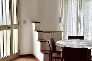 Dining - SE093 - Senigallia, welcoming two-room apartment in a residential area (Senigallia)