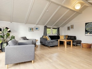 Living area - 9 Person Holiday Home in Praesto (Praesto)