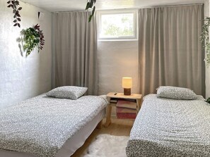 House | 2 bedrooms, individually furnished