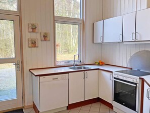 House | Private kitchen - 4 Star Holiday Home in Hasle (Hasle)