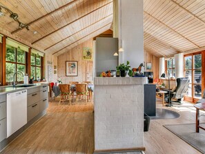 Private kitchen - 4 Star Holiday Home in Blavand (Blavand)