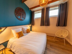 House | 4 bedrooms, bed sheets - Elegant Place in Goesnes (Ohey)