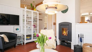 Dining - 6 Person Holiday Home on a Holiday Park in Saeby (Sæby)