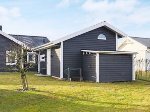 Exterior - 4 Person Holiday Home in Falkenberg (Falkenberg)