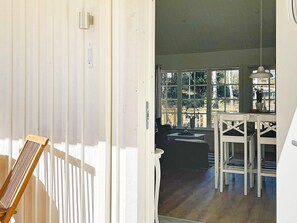House | Dining - 4 Person Holiday Home in Uddevalla-by Traum (Uddevalla)