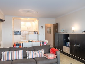 Apartamento | Cozinha privada | Chaleira elétrica, torradeira