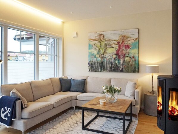 House | Living area - 4 Star Holiday Home in Hamburgsund (Hamburgsund)